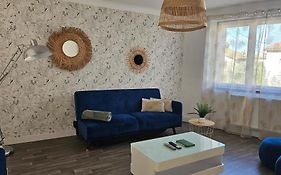 Spacieux appartement au pied de la cité médiévale